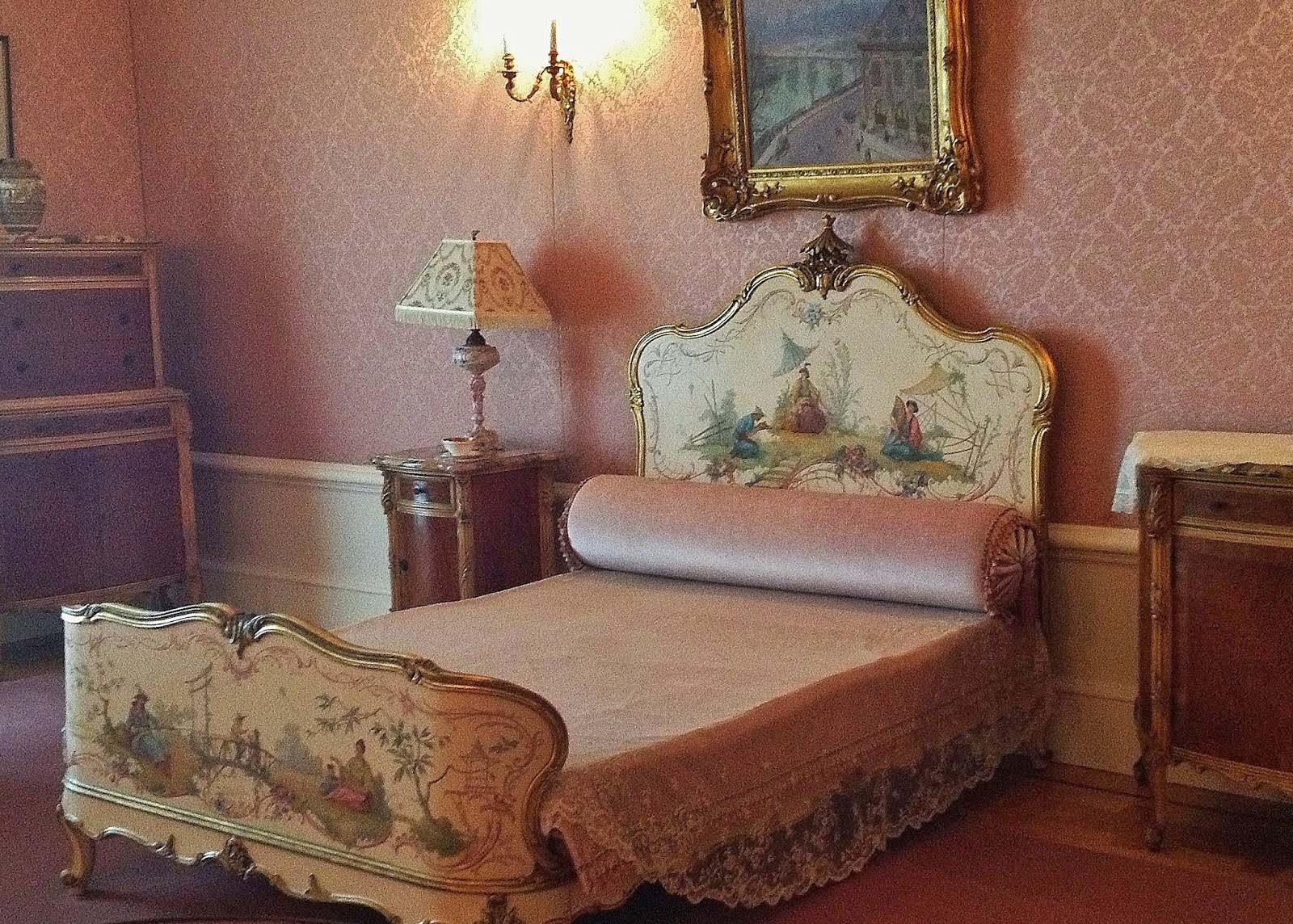 Antique headboards 2024